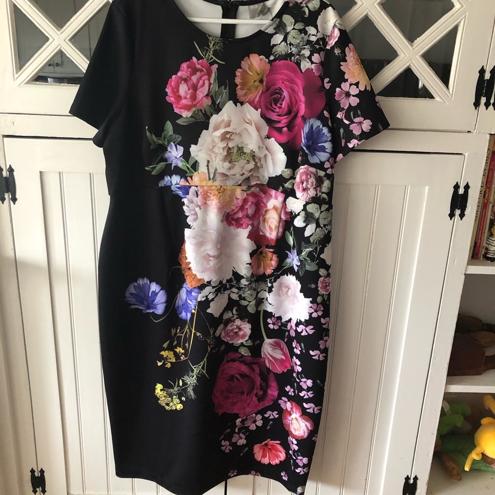 Maternity dress